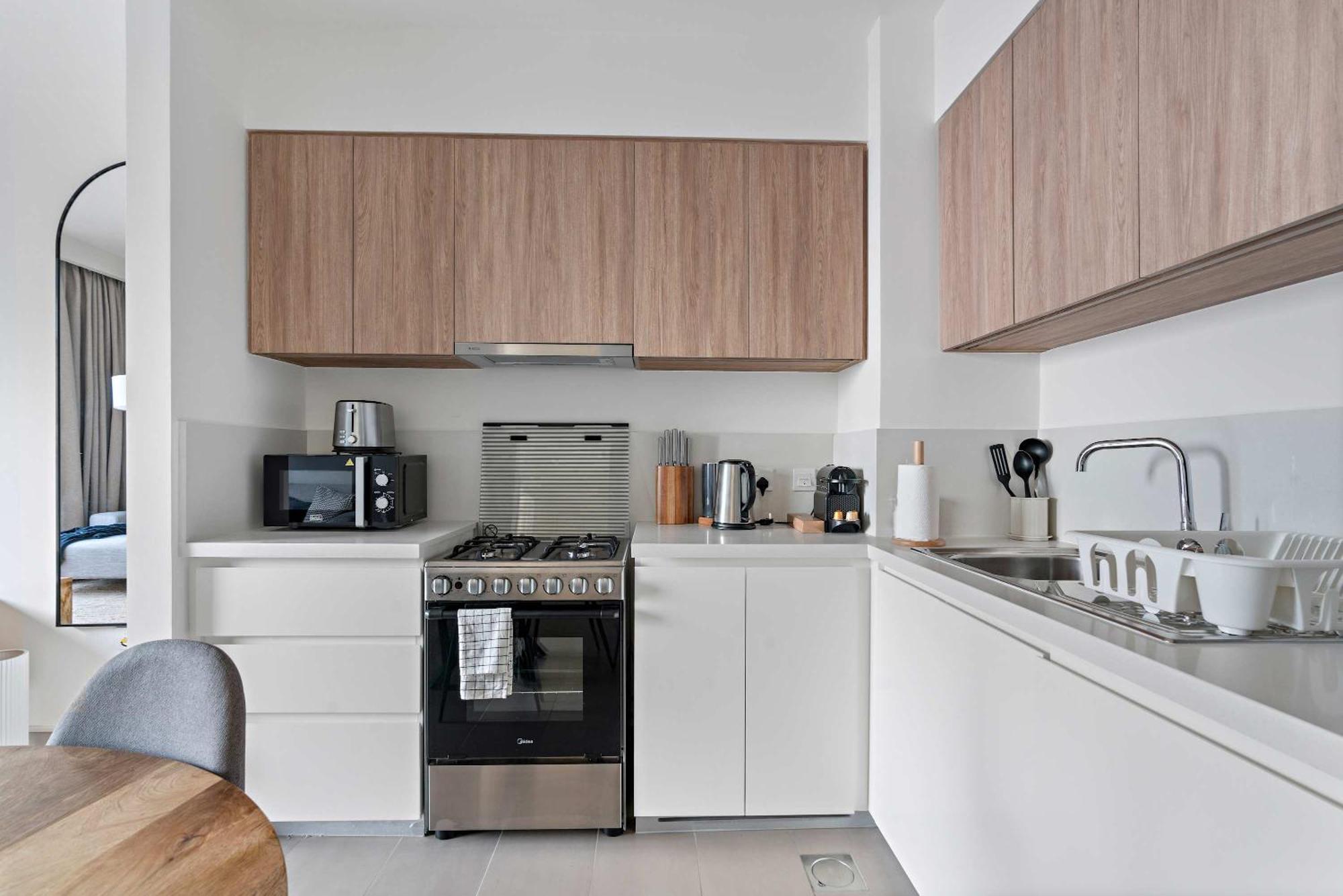 Silkhaus New 1bdr In Executive 2 Apartment *
