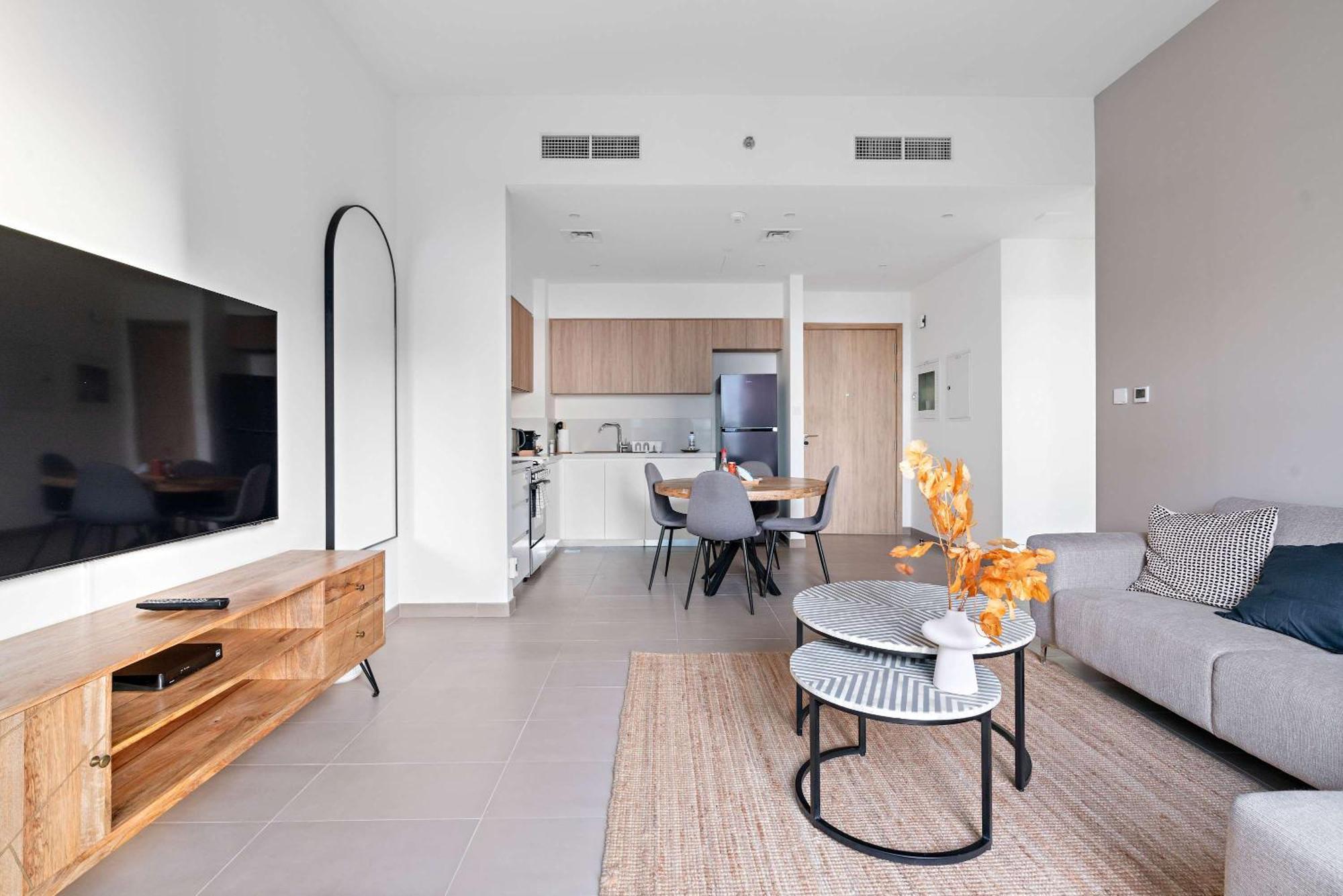 Silkhaus New 1bdr In Executive 2 Dubai